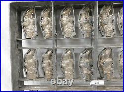 238/123 ANTIQUE CHOCOLATE/CANDY MOLD 23 RABBITS With BASKET RABBIT 4.5x2x1