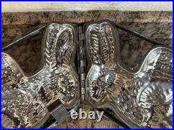 ANTIQUE HAND MADE 12 Lg HINGED 4 CLAMP CLOSURE METAL RABBIT CHOCOLATE MOLD 3LBS