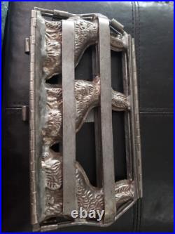 ANTIQUE VINTAGE HINGED 3 BUNNY RABBITS EASTER CHOCOLATE MOLD METAL 6 Tall ANTIQUE VINTAGE HINGED 3 BUNNY RABBITS EASTER CHOCOLATE MOLD METAL 6 Tall