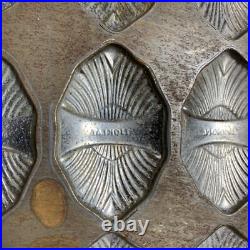 ANTON REICHE TJOKLAT ANTIQUE CHOCOLATE CANDY MOLD 36 Piece Shells