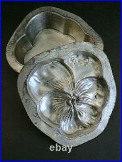 Antique 1934 Anton Reiche 9735 Pansy Flower Box Chocolate Mold