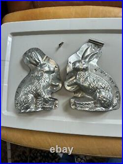 Antique Chocolate Mold Sitting Rabbit with paws on basket Lauroush 9 (J)