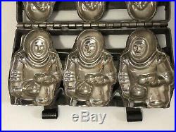 Antique Chocolate Mold with 3 Eskimo/ Inuit Figures Unmarked Heavy Hinged