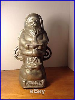 Antique Christmas HELLO KIDDIES Griswold Cast Iron Hollow Chocolate Santa Mold