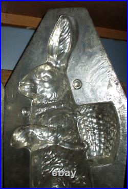 Antique Eppelsheimer & Co. 17 Sitting Bunny Rabbit With Basket Chocolate Mold
