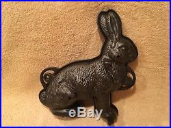 Antique Griswold Cast Iron Easter Bunny Rabbit Cake Chocolate Mold # 862 & 863