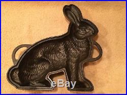 Antique Griswold Cast Iron Easter Bunny Rabbit Cake Chocolate Mold # 862 & 863
