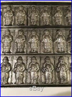 Antique- Heavy Tin- Aluminum Old World Santa Chocolate Mold(21)