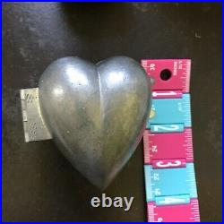 Antique Hinged Metal Heart Candy / Ice Cream Mold C 1