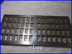 Antique Metal Vormenfabriek Tulip Candy Mold-56 Tulips