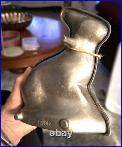 Antique Mold Metal Rabbit Figure Ice Cream Chocolate 2 Pc. 7.25T Antique Mold Metal Rabbit Figure Ice Cream Chocolate 2 Pc. 7.25T