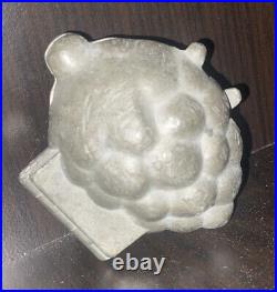 Antique S & Co. Detailed Grapes Chocolate Mold #257