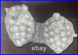Antique S & Co. Detailed Grapes Chocolate Mold #257