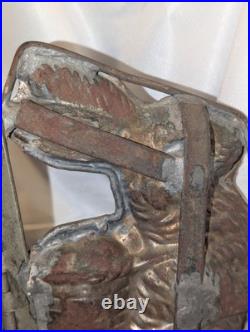 Antique T. C. Weygandt Rabbit Chocolate Mold Early 1900s. 11.5 tall / 6 wide Antique T. C. Weygandt Rabbit Chocolate Mold Early 1900s. 11.5 tall / 6 wide