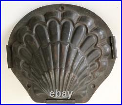 Antique Tin #9782 Large Ocean Sea Shell Clam Seashell Chocolate Mold Primitive