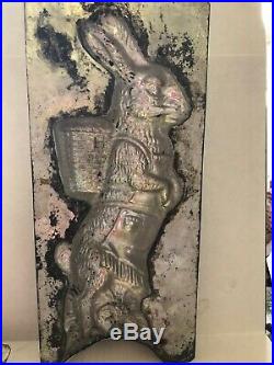 Antique Vintage Easter Bunny Chocolate Ice Cream Mold E &c Rabbit With Apron