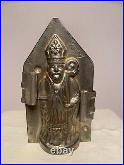 Antique/Vintage Father Christmas Chocolate mold pre/owned