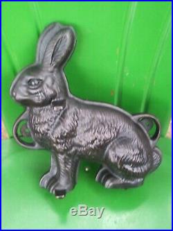 Antique Vtg Griswold Cast Iron Easter Bunny Rabbit Chocolate Cake Mold 862 / 863