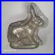 Antique-metal-bunny-chocolate-mold-01-dj