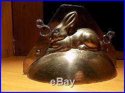 BUNNY HÖRNLEIN Rabbit on an egg CHOCOLATE MOLD MOLDS VINTAGE ANTIQUE CANARD