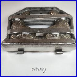 Chocolate Mold 2 Easter Bunny Rabbits Antique Metal 9 x 7 withClasps Heavy Duty