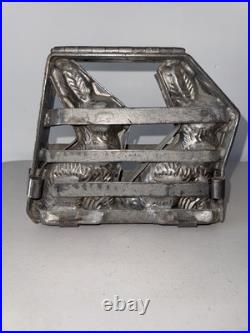 Collectible Antique Iron Double 8 X 7 Rabbit Hinged Candy Mold Collectible Antique Iron Double 8 X 7 Rabbit Hinged Candy Mold