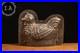Early-20th-Century-Figural-Hen-Tin-Chocolate-Mold-01-jlfk