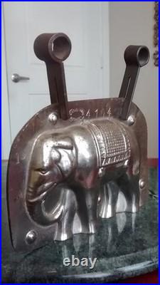 J. G. LAUROSCH Elephant with Blanket Chocolate/Candy Mold #4104 RARE! SCARCE J. G. LAUROSCH Elephant with Blanket Chocolate/Candy Mold #4104 RARE! SCARCE