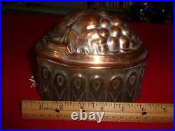 Large Vintage Victorian Copper and Tin Mold. Grapes