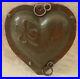 Old-Antique-Vintage-Chocolate-Candy-Sugar-Ice-Mold-Heart-With-Four-Clover-01-yfbf
