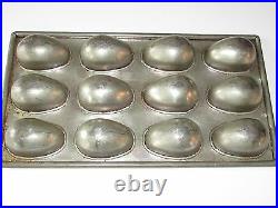 PRIMITIVE OLD EGG Chocolate Mold Cake Pan Great for the Country Kitchen