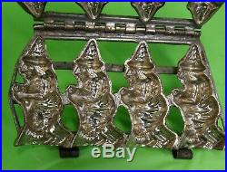 RARE HALLOWEEN 4 Witches Witch CHOCOLATE MOLD Hinged Clips Vintage Antique