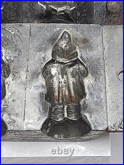 Vintage ANTON REICHE Santa St. Nickolas CHOCOLATE MOLD # 7854 # 2 Matching shelf Vintage ANTON REICHE Santa St. Nickolas CHOCOLATE MOLD # 7854 # 2 Matching shelf
