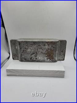 Vintage ANTON REICHE Santa St. Nickolas CHOCOLATE MOLD # 7854 # 2 Matching shelf Vintage ANTON REICHE Santa St. Nickolas CHOCOLATE MOLD # 7854 # 2 Matching shelf
