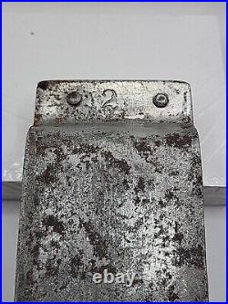 Vintage ANTON REICHE Santa St. Nickolas CHOCOLATE MOLD # 7854 # 2 Matching shelf Vintage ANTON REICHE Santa St. Nickolas CHOCOLATE MOLD # 7854 # 2 Matching shelf
