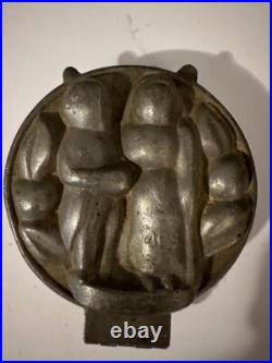 Vintage Antique Wedding Bride & Groom Metal Candy Ice Cream Mold RARE