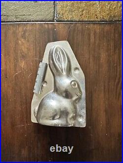 Vintage Cast Aluminum Easter Bunny Rabbit Chocolate Mold H. Walter Berlin