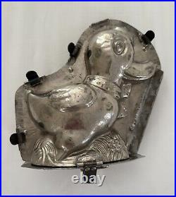 Vintage Duck With Bow Chocolate Mold