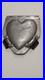 Vintage-Fanny-Farmer-Metal-Heart-Shaped-Chocolate-Mold-01-yhvo