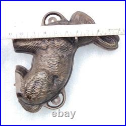 Vintage GRISWOLD Cast Iron Bunny Cake, Butter, Chocolate Mold 2 Pieces 862 & 863