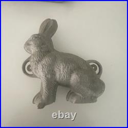 Vintage Heavy Cast Aluminum Bunny Rabbit & Lamb Cake Chocolate Mold Pans 2 Pc