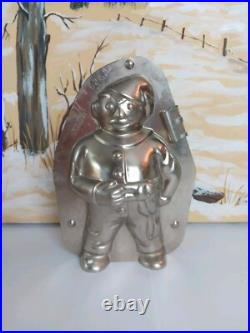 Vintage Large 6 1/4 x 3 1/4 Snowman In Hat & Scarf Chocolate Mold, Dutch Vintage Large 6 1/4 x 3 1/4 Snowman In Hat & Scarf Chocolate Mold, Dutch