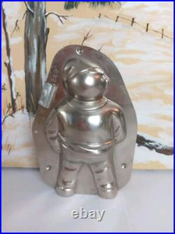 Vintage Large 6 1/4 x 3 1/4 Snowman In Hat & Scarf Chocolate Mold, Dutch Vintage Large 6 1/4 x 3 1/4 Snowman In Hat & Scarf Chocolate Mold, Dutch