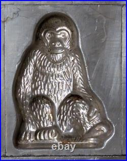 Vintage Vormenfabriek Tilburg Holland 8 Animals Chocolate Mold #65, 17x 11