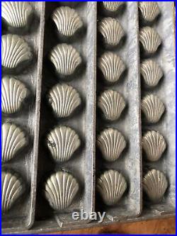 Vtg Antique HEAVY metal Industrial Candy Chocolate Bon-Bon Shell mold 72 slots