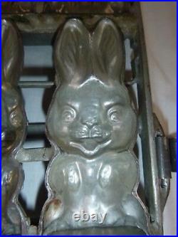 Vtg Antique Metal 6 place Caged Style Hinged Easter Bunny Rabbit Chocolate Mold